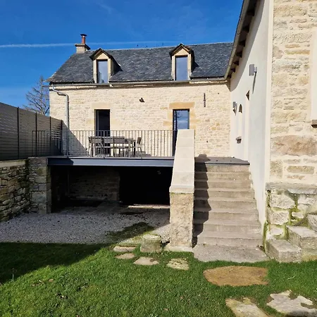 Vakantiehuis Le Coustouzet - 10 Personnes