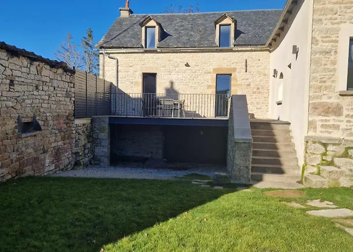 Le Coustouzet - 10 Personnes * Bozouls