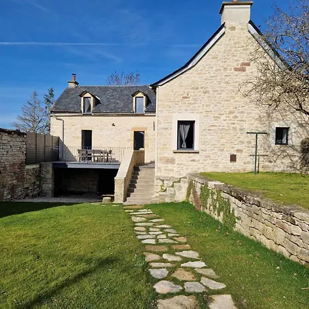 Holiday home Le Coustouzet - 10 Personnes