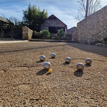 Le Coustouzet - 10 Personnes * Bozouls
