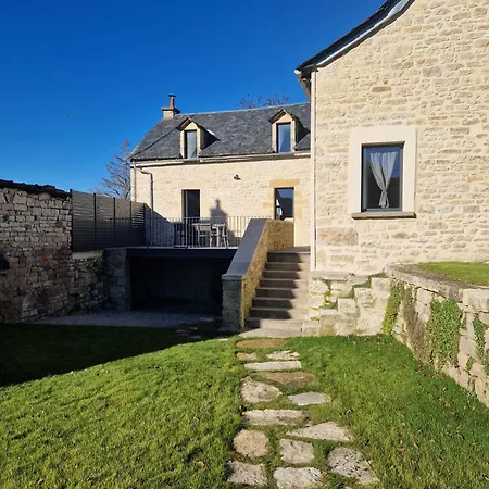 Prázdninový dům Le Coustouzet - 10 Personnes