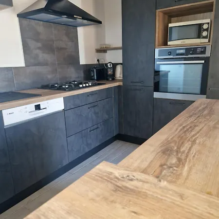 Le Coustouzet - 10 Personnes *