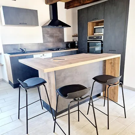 Prázdninový dům Le Coustouzet - 10 Personnes *