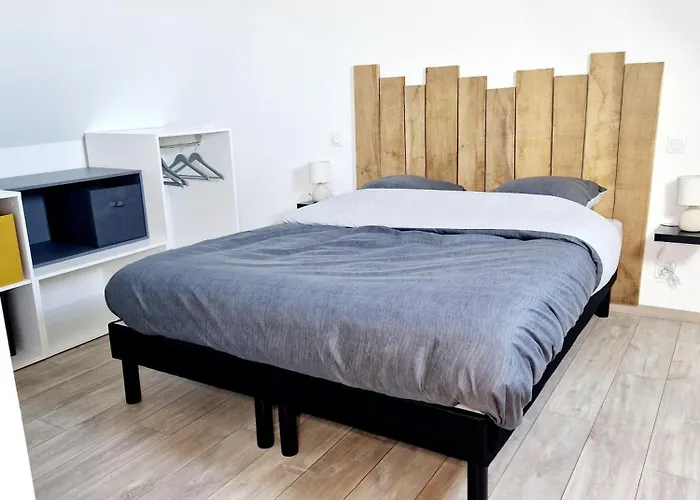 Le Coustouzet - 10 Personnes Ferienhaus Bozouls